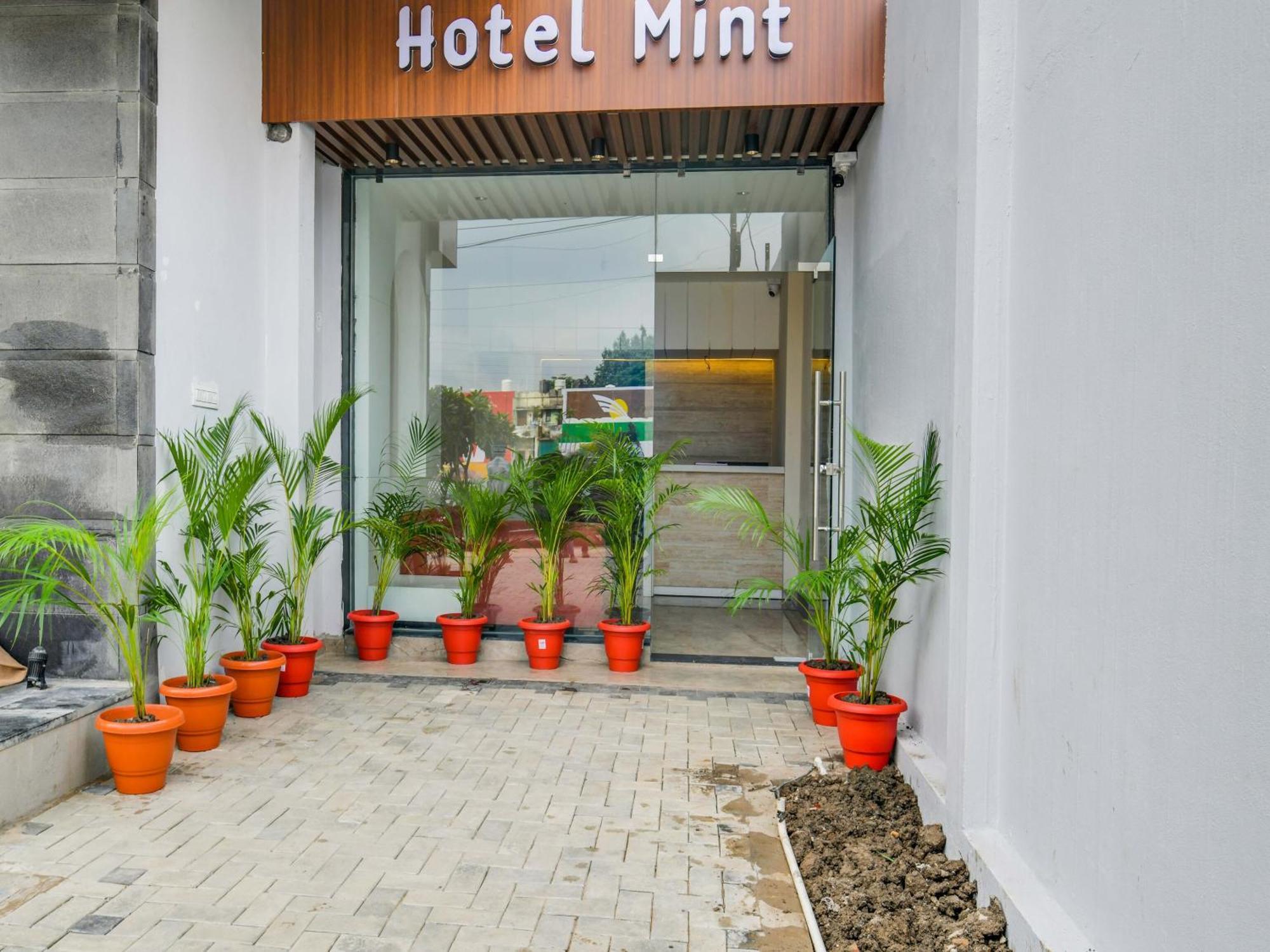 Collection O Hotel Mint Indore Exterior photo